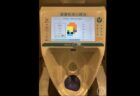 自動で尿検査してくれる小便器、北京のショッピングセンターに登場
