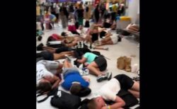 イビサ島の空港で衝撃の光景、多くの観光客が床で眠っていた！【動画】