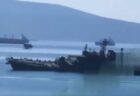 ウクライナ軍の水上ドローン攻撃により、ロシア海軍の艦船が航行不能