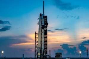 米司法省が「スペースX」社を提訴、差別的な雇用で難民らを採用せず