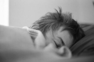 睡眠時無呼吸症候群が、不整脈や脳卒中のリスクを高める可能性