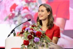 フィンランドのサンナ・マリン前首相が議員を辞職、英研究所の顧問へ