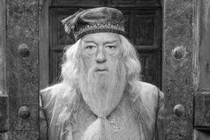 『ハリー・ポッター』のダンブルドア校長役、マイケル・ガンボン氏が死去