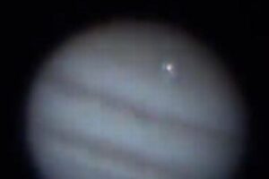 木星に謎の閃光が出現、日本人のアマチュア天文家が観測