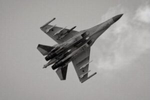 【ウクライナ】ロシア軍の最新鋭戦闘機、味方の対空ミサイルにより撃墜か