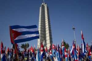 キューバ人を傭兵として雇う、ロシアの人身売買組織を摘発