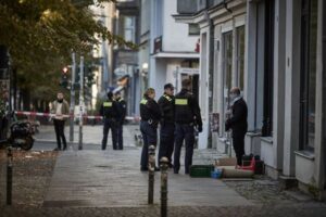 ドイツにあるシナゴーグに火炎瓶、反イスラエルを唱えた男を拘束