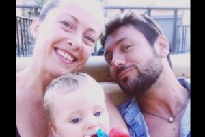 メローニ伊首相、10年つき合い子をもうけた男性パートナーと別れる