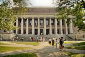 ハーバード大学の学生団体が、反イスラエルの声明を発表して物議に