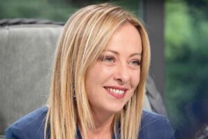 「ウクライナの戦争で疲れが…」伊首相、イタズラ電話に引っかかってしまう