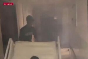 イスラエル軍がアル・シファ病院を襲撃、施設内で爆発や銃撃