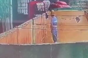 中国で作業員がビール工場のコンテナ内で放尿、動画がSNSで拡散