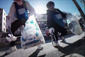 第1回ゴミ拾いワールドカップに21カ国が参加、イギリスが優勝