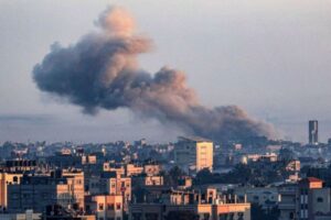 イスラエル軍によるガザ地区への攻撃で、1日に180人近くが死亡