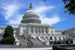 米議会補佐官が上院公聴会室でゲイ動画を撮影、Xに流出して解雇