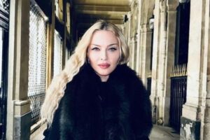 マドンナ、コンサートに遅刻したとしてファンから訴えられる