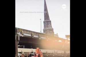 古い教会の尖塔が突然崩壊、倒れていく様子を撮影【アメリカ】