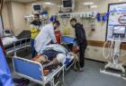ガザ地区中部の病院付近にイスラエル軍が空爆、40人以上が死傷