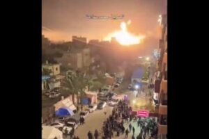 イスラエル軍がガザ南部で攻勢、病院の機能が停止する恐れ