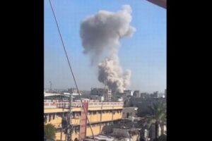 イスラエル軍がガザ地区全域に攻撃、米コンテナ船にミサイルが命中