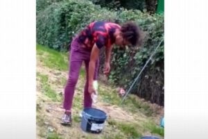 ベルギーで列車の乗客に突然、汚物をかけたYouTuberが逮捕される