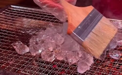「焼き氷」が中国で人気のストリートフードに