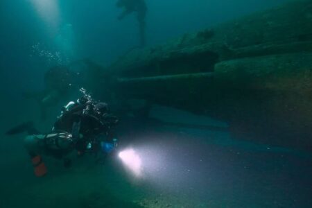 英仏海峡で沈没したドイツのUボートを発見、これまでの謎を解明