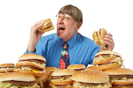 昨年728個のビッグマックを食べた男性、生涯に食べた数を3万4128個に増やし、ギネスの自己記録更新