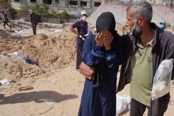 イスラエル軍によって殺害されたパレスチナ人、280人以上の遺体を発見