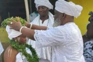 63歳の司祭が12歳の少女と結婚、人々が非難【ガーナ】