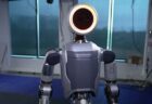 ボストン・ダイナミクスが、人型ロボット「アトラス」の新バージョンを公開