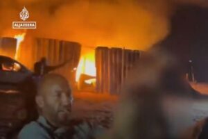 ラファのキャンプ場への空爆で45人が死亡、世界各国がイスラエルを一斉に非難
