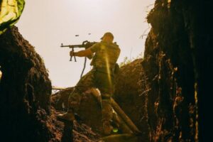 ウクライナ軍、北東部のハルキウ州で3万人のロシア軍と交戦