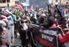 ケニアで増税に反対するデモ参加者に対し、警察官が発砲し13人が死亡【動画】