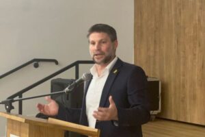 イスラエル政府、ヨルダン川西岸の5つの入植地を合法化へ