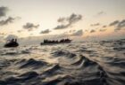 アフリカ北西部で移民を乗せた船が転覆、15人が死亡、150人以上が行方不明