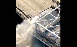 NYの橋が熱のために膨張、回転できず水で冷やす【動画】
