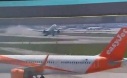 イタリアの空港で旅客機が後部下面を擦り、煙を舞い上げながら離陸【動画】