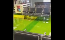 空港に不気味な緑色の液体、天井から滴り、床一面に広がる【アメリカ】