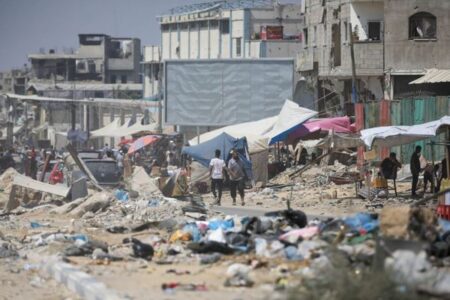 ガザ地区では暑さと水不足から感染症が拡大、UNRWAが警告