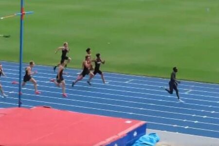 ウサイン・ボルトを越えるか？男子100m走で10.29秒、16歳の選手が圧巻の走り！【動画】