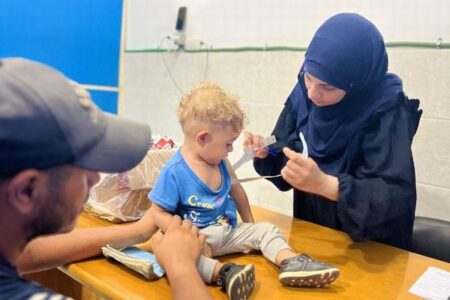 ガザ地区でポリオワクチン接種のため3日間の休戦、イスラエル側が同意