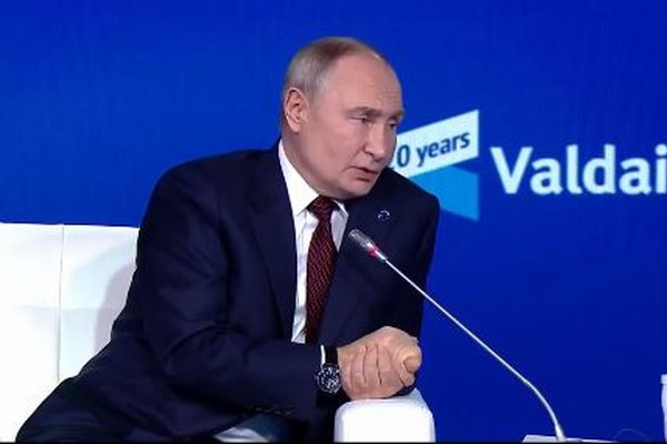 「彼は勇気ある人物」プーチン大統領が、米大統領選に勝利したトランプ氏を祝福