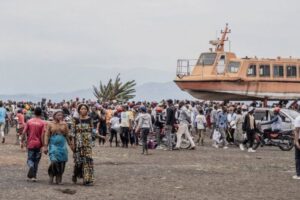 コンゴ民主共和国でフェリーが転覆、38人が死亡、100人以上が行方不明