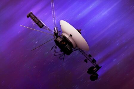 NASAの技術者が、「ボイジャー1号」の推進機を復活させる