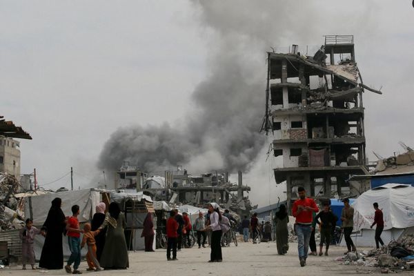 イスラエル軍が大規模攻撃を継続、ガザ地区で115人のパレスチナ人が死亡