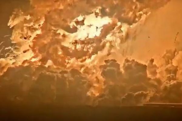 スペースX社の「スターシップ」が打ち上げテストに失敗、大爆発を起こす【動画】