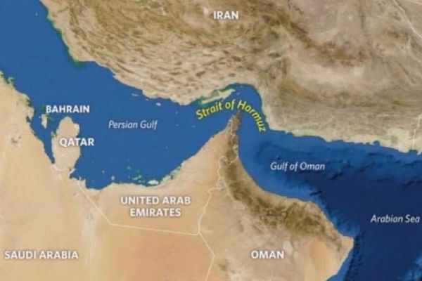 イラン議会がホルムズ海峡封鎖を承認、世界的な景気後退の可能性