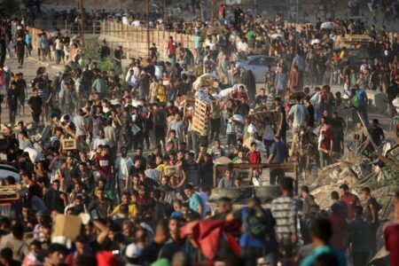 イスラエル軍の攻撃によりガザ地区で71人が死亡、2人の子供が栄養失調で死亡