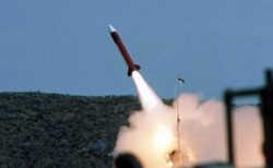 トランプ政権、ウクライナへの武器輸送の一部を停止へ